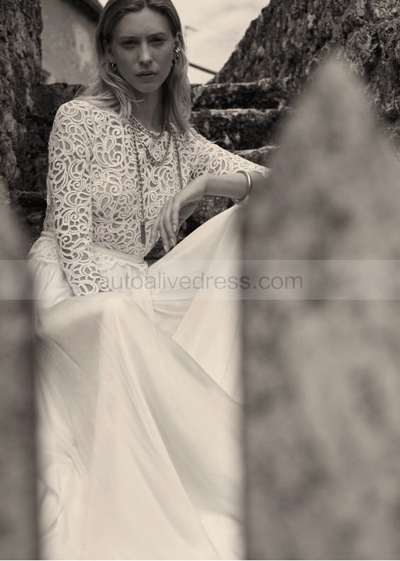 Ivory Lace Chiffon Peplum Airy Wedding Dress Ivory Lace Chiffon Peplum Airy Wedding Dress